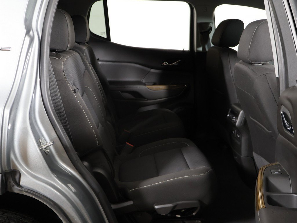 Used 2023 GMC Acadia SLE w/ Driver Convenience Package image 31