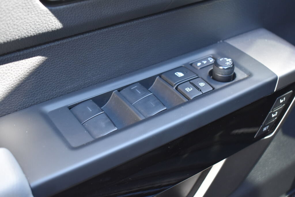 Certified 2025 Toyota Tundra Platinum AWD/4WD image 14