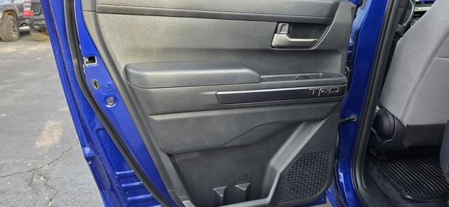 Used 2025 Toyota Tacoma SR5 image 10