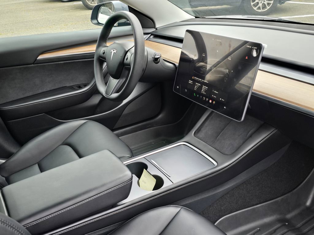 Used 2023 Tesla Model 3 Standard Range RWD image 10