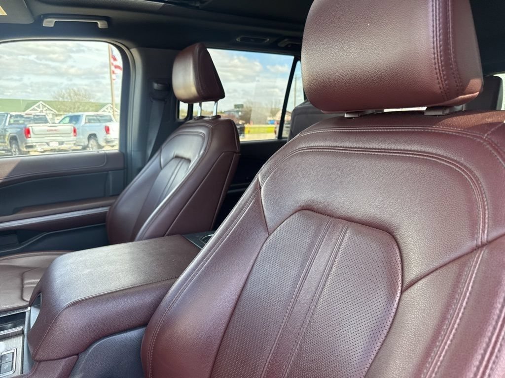 Used 2022 Ford Expedition Limited AWD/4WD image 31