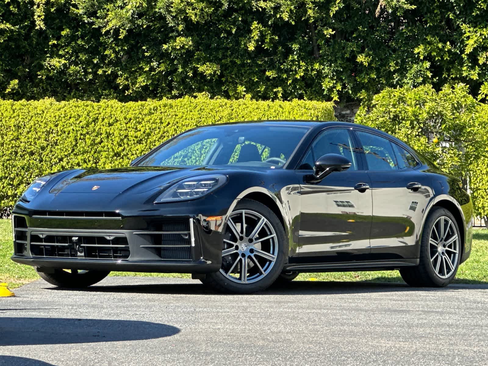 New 2026 Porsche Panamera