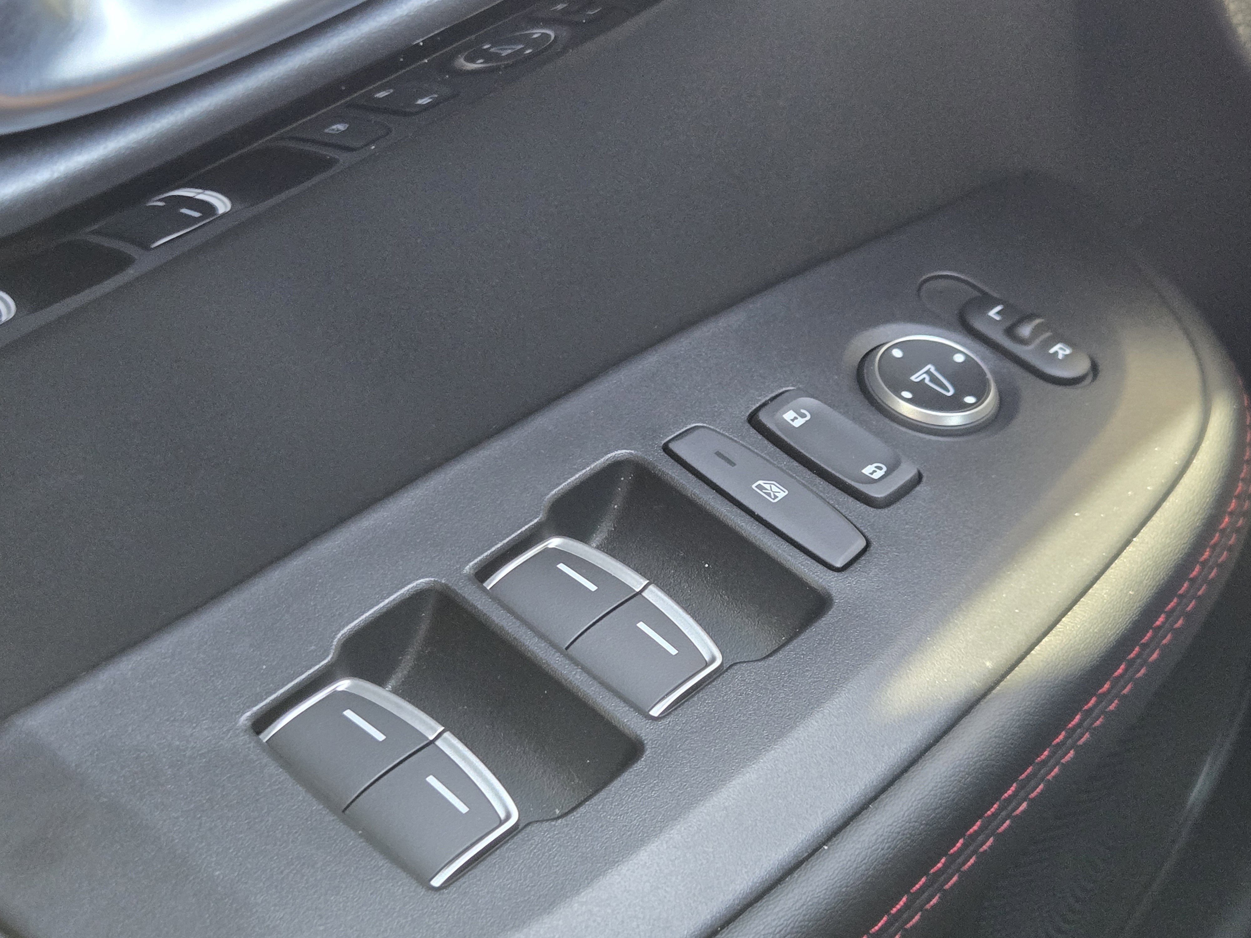 Certified 2025 Acura ADX A-Spec image 30