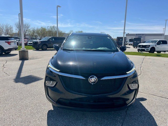 Used 2023 Buick Enclave Essence w/ Experience Buick Package image 2