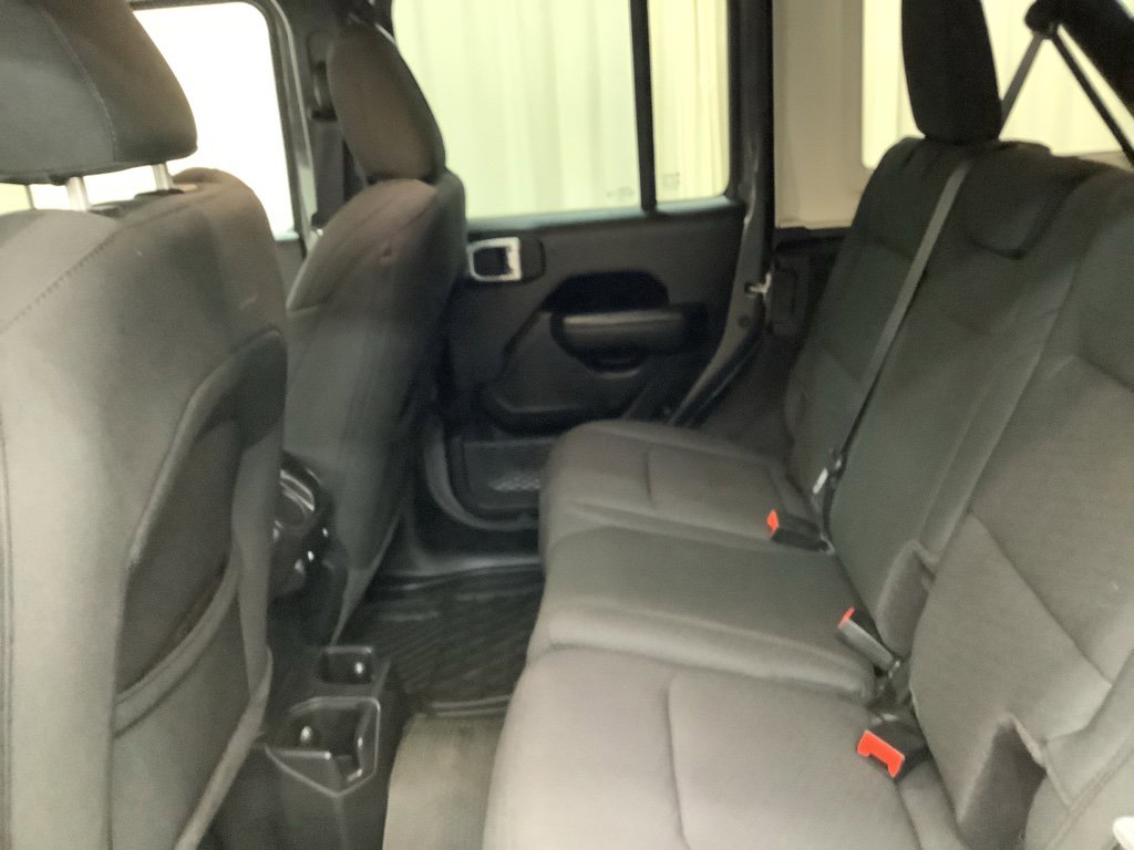 Used 2023 Jeep Wrangler Sport S image 27