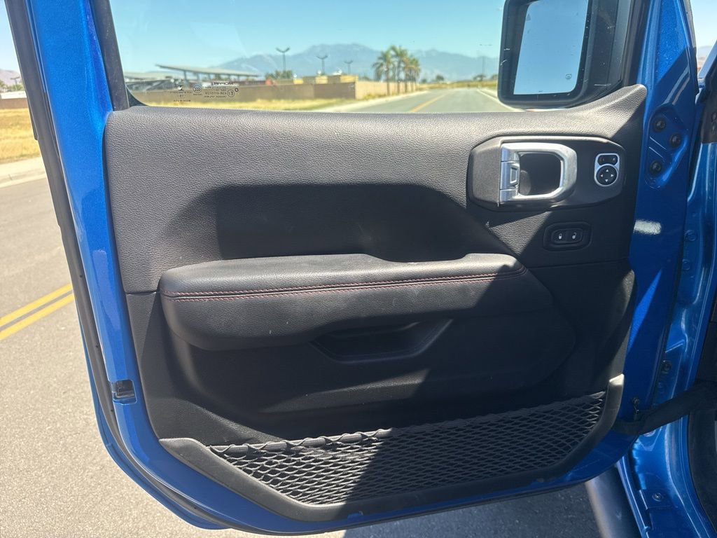 Used 2020 Jeep Gladiator Rubicon image 11