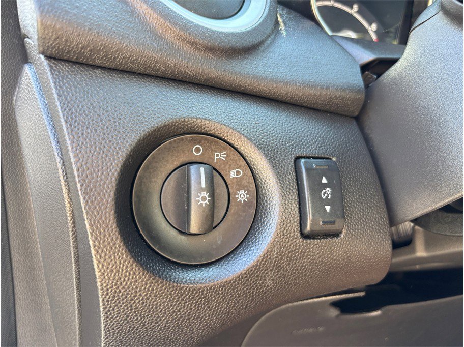 Used 2018 Ford Fiesta SE w/ Cold Weather Package image 25