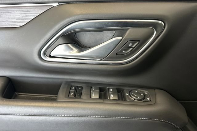 Used 2023 Chevrolet Suburban LT AWD/4WD image 12