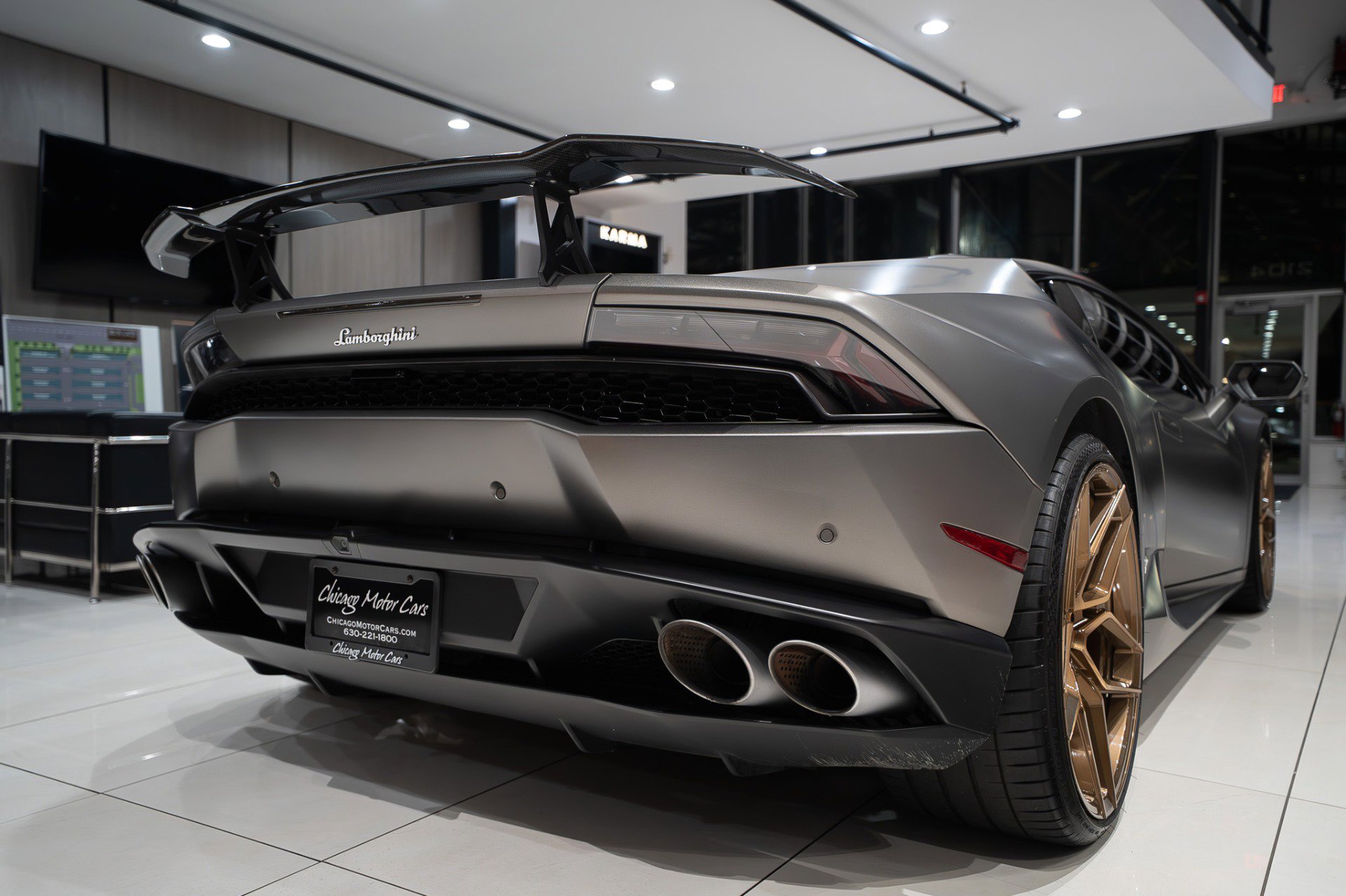 Used 2015 Lamborghini Huracan LP 610-4 AWD/4WD image 38