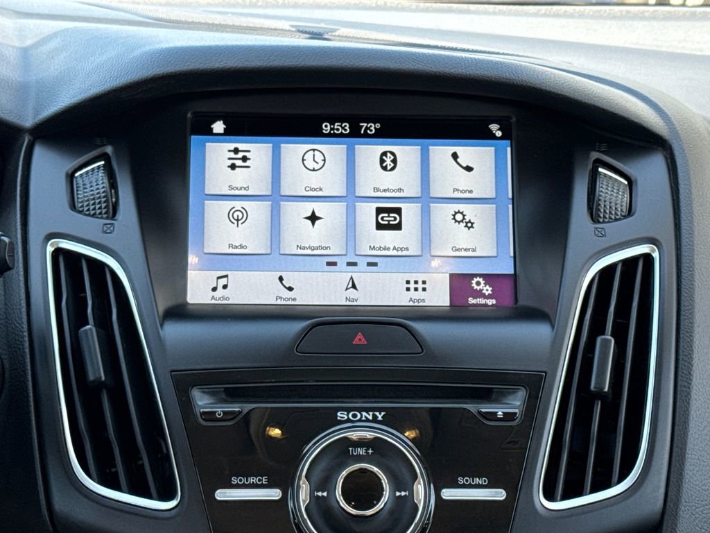 Used 2017 Ford Focus Electric Hatchback image 21