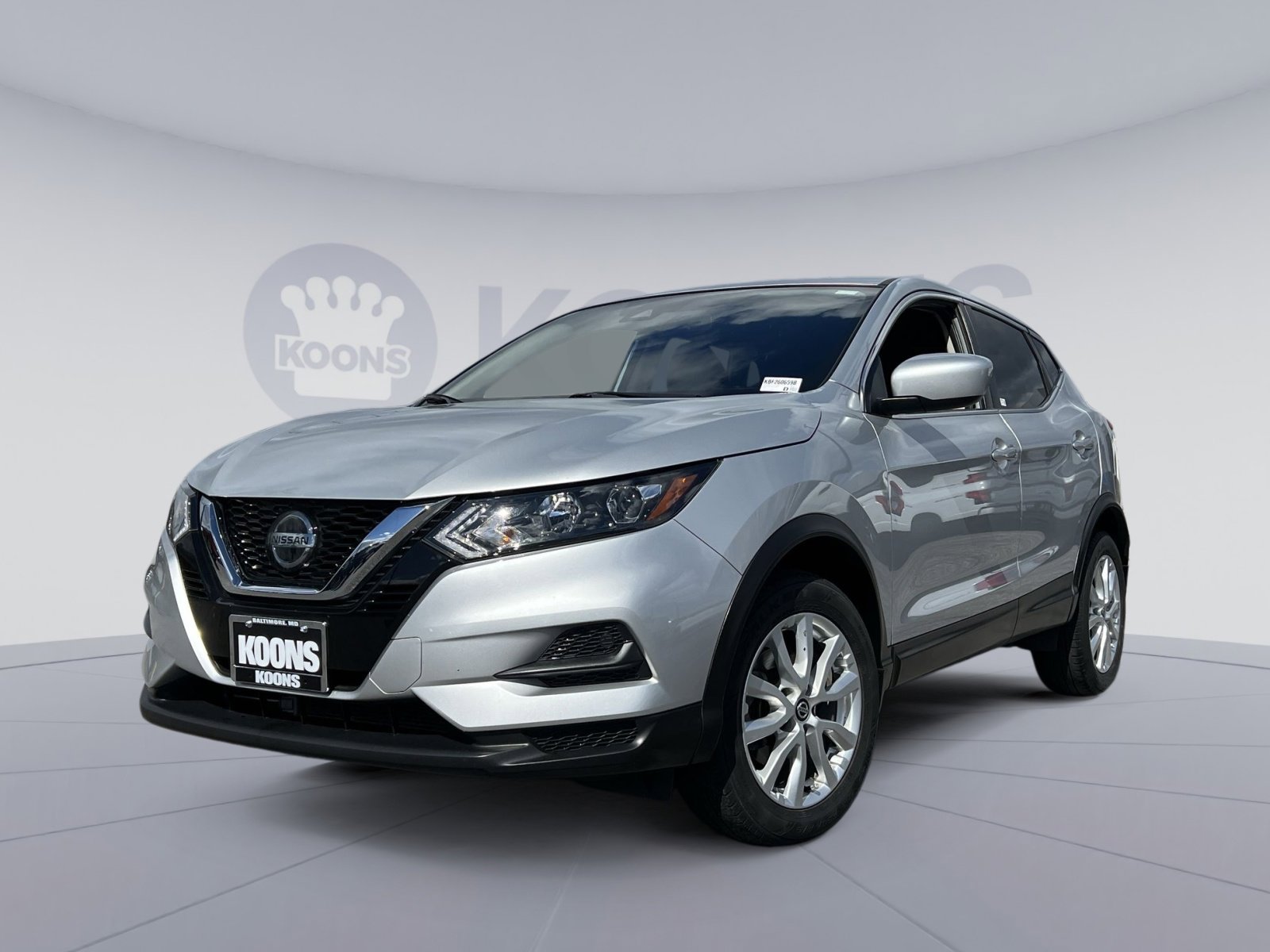 Used 2021 Nissan Rogue Sport S image 1