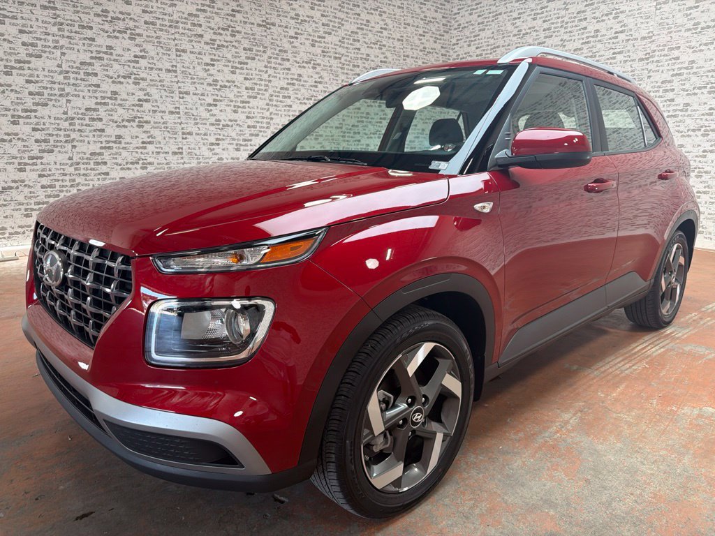 Certified 2026 Hyundai Venue SEL FWD image 3