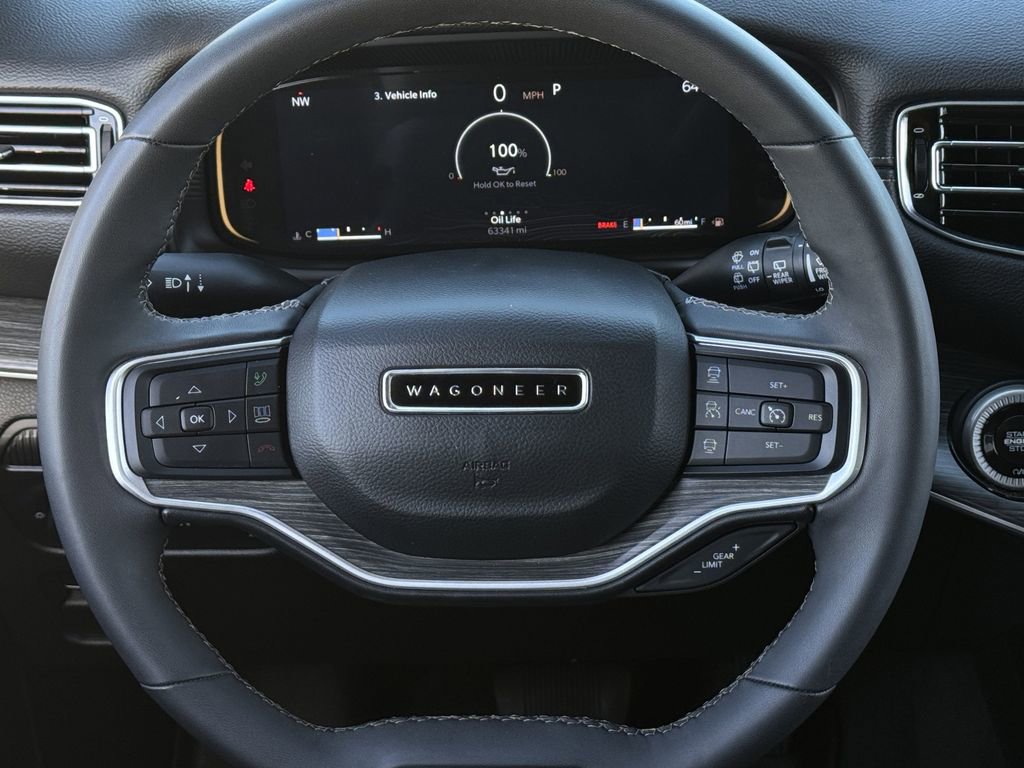 Used 2024 Jeep Wagoneer Series II w/ Flexible Seating Group image 13