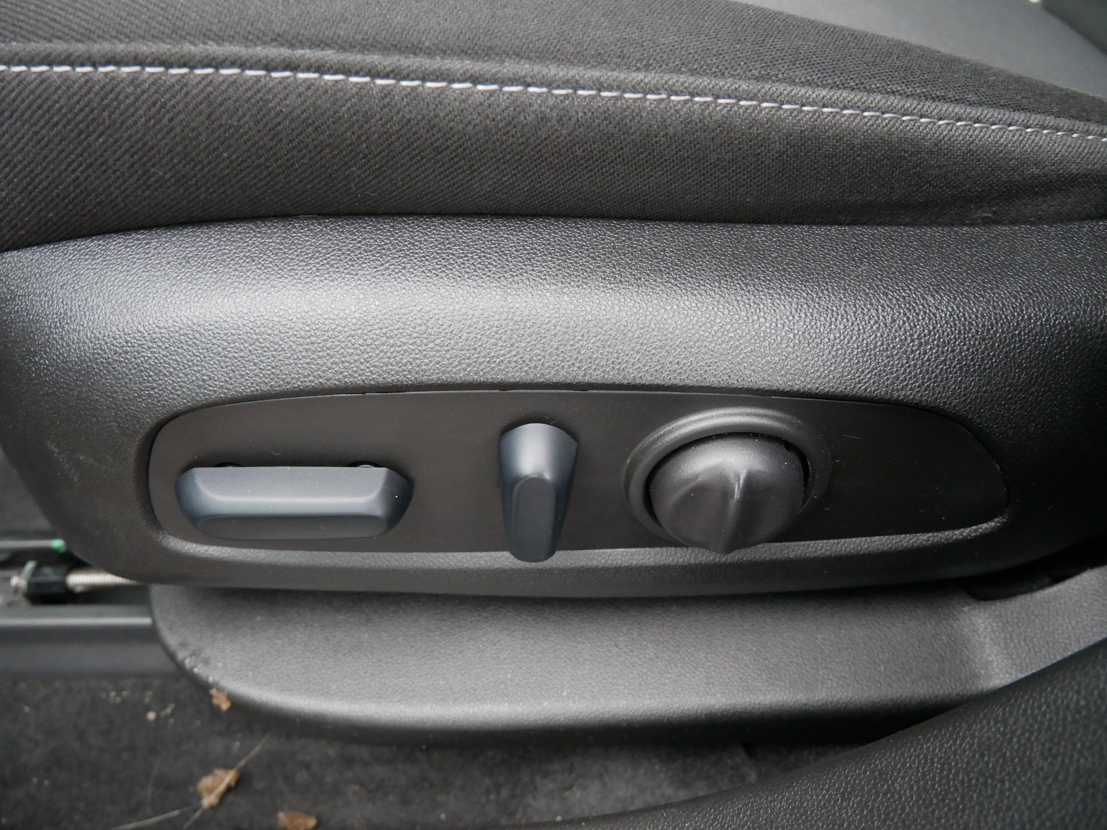 Used 2024 Chevrolet Blazer LT w/ Convenience Package image 19