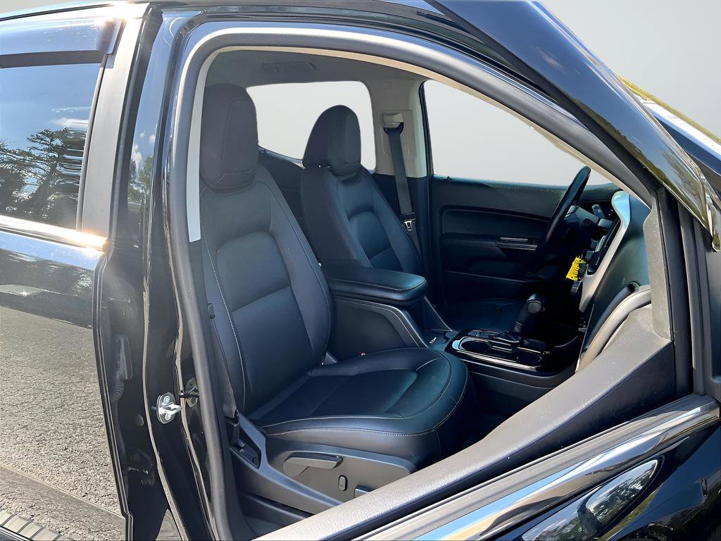 Certified 2019 GMC Canyon SLT w/ Trailering Package AWD/4WD image 18