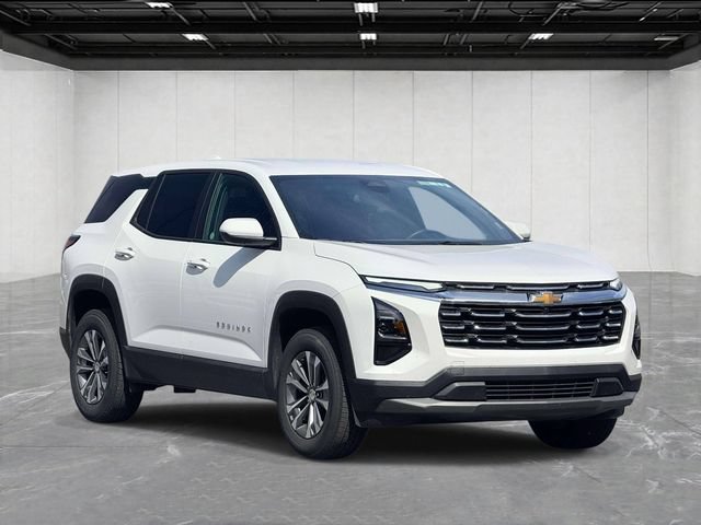 Used 2026 Chevrolet Equinox LT FWD image 3