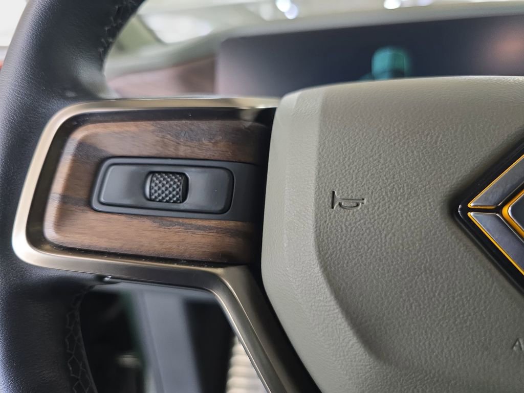 Used 2022 Rivian R1T Launch Edition image 20