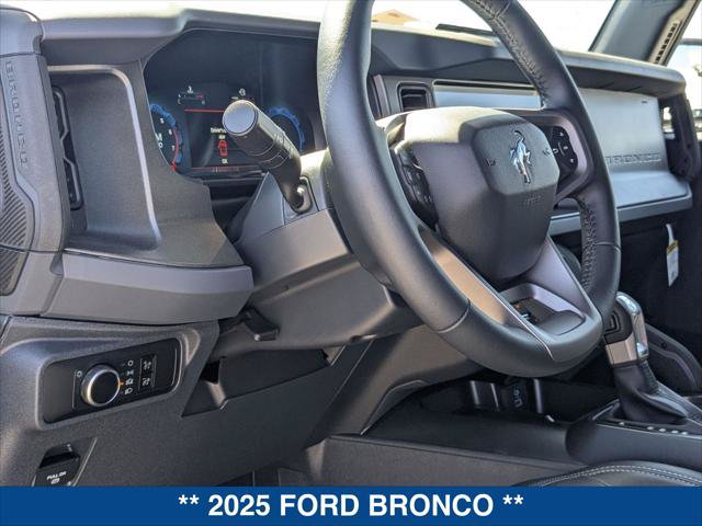 New 2025 Ford Bronco Badlands AWD/4WD image 11