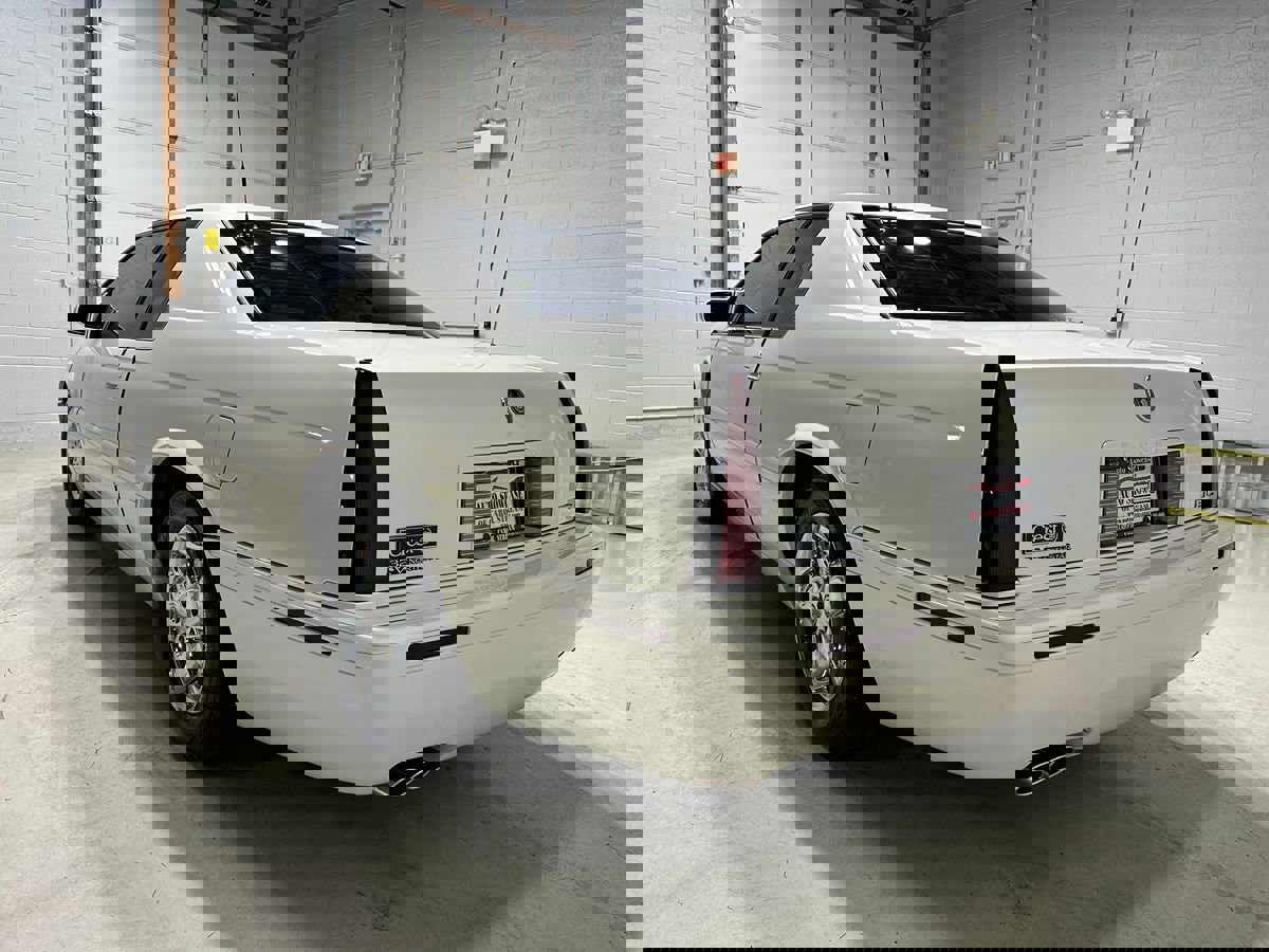 Used 2002 Cadillac Eldorado Touring w/ Preffered Equipment Group FWD image 15