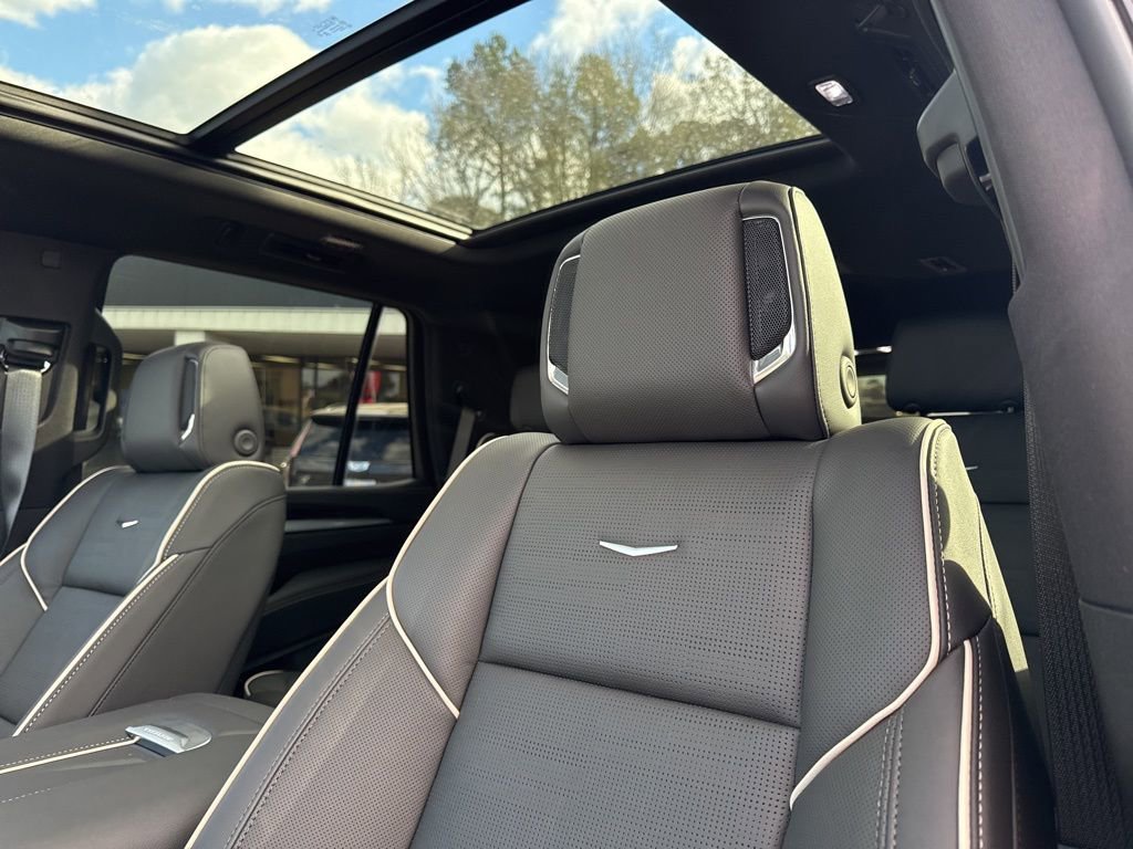 Used 2026 Cadillac Escalade Sport w/ Touring Package image 27