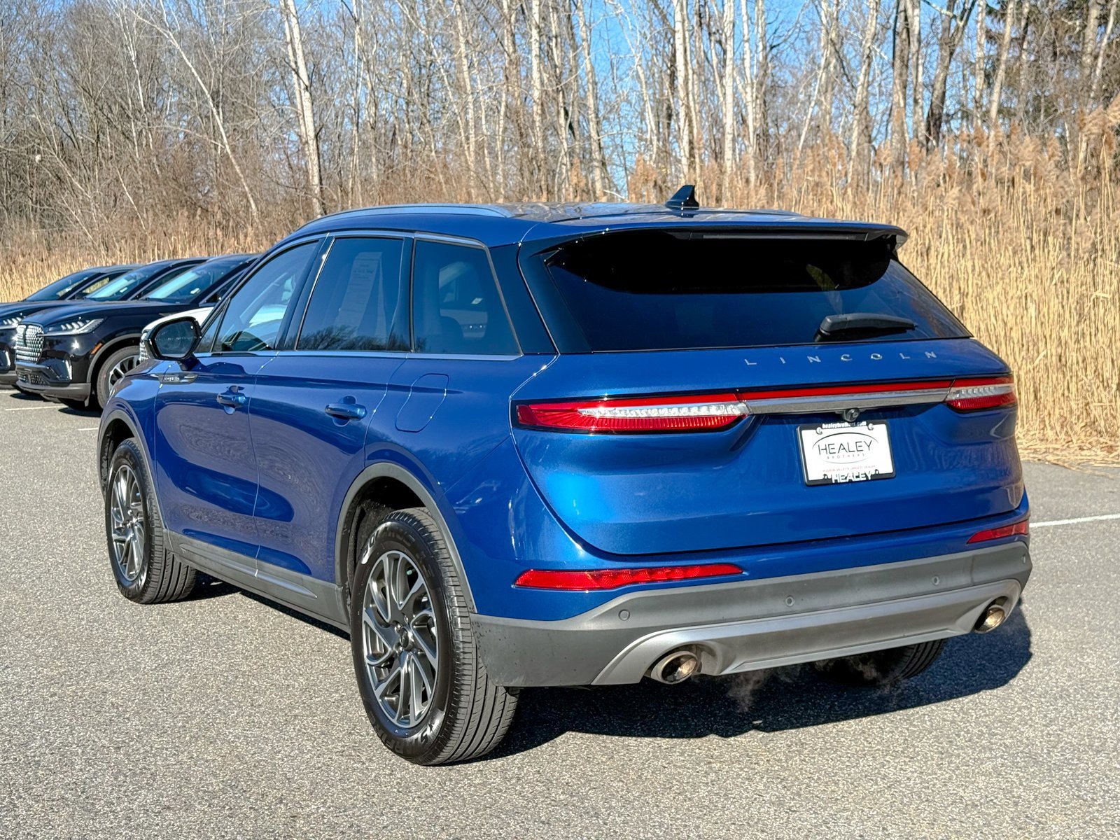 Used 2021 Lincoln Corsair AWD w/ Equipment Group 101A image 4