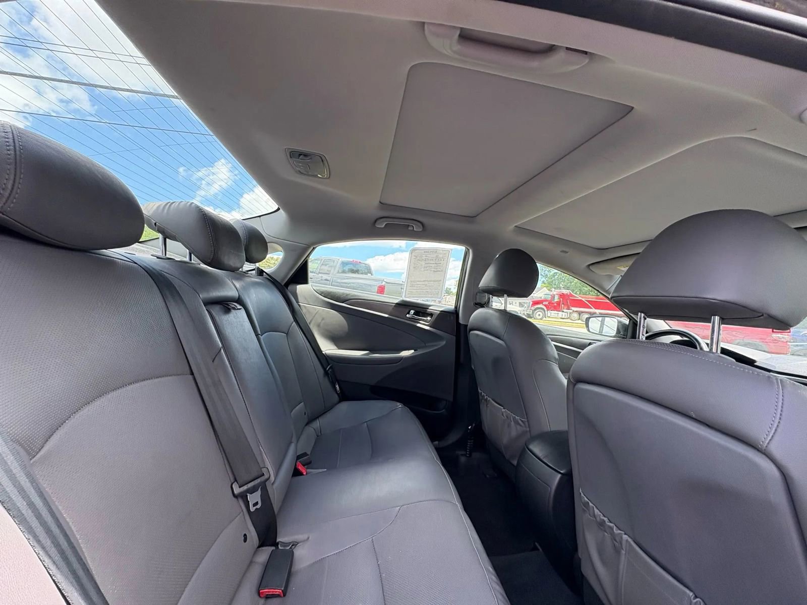 Used 2014 Hyundai Sonata Limited w/ Panoramic Sunroof Package 02 image 18