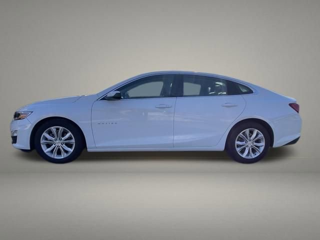 Used 2024 Chevrolet Malibu LT image 2