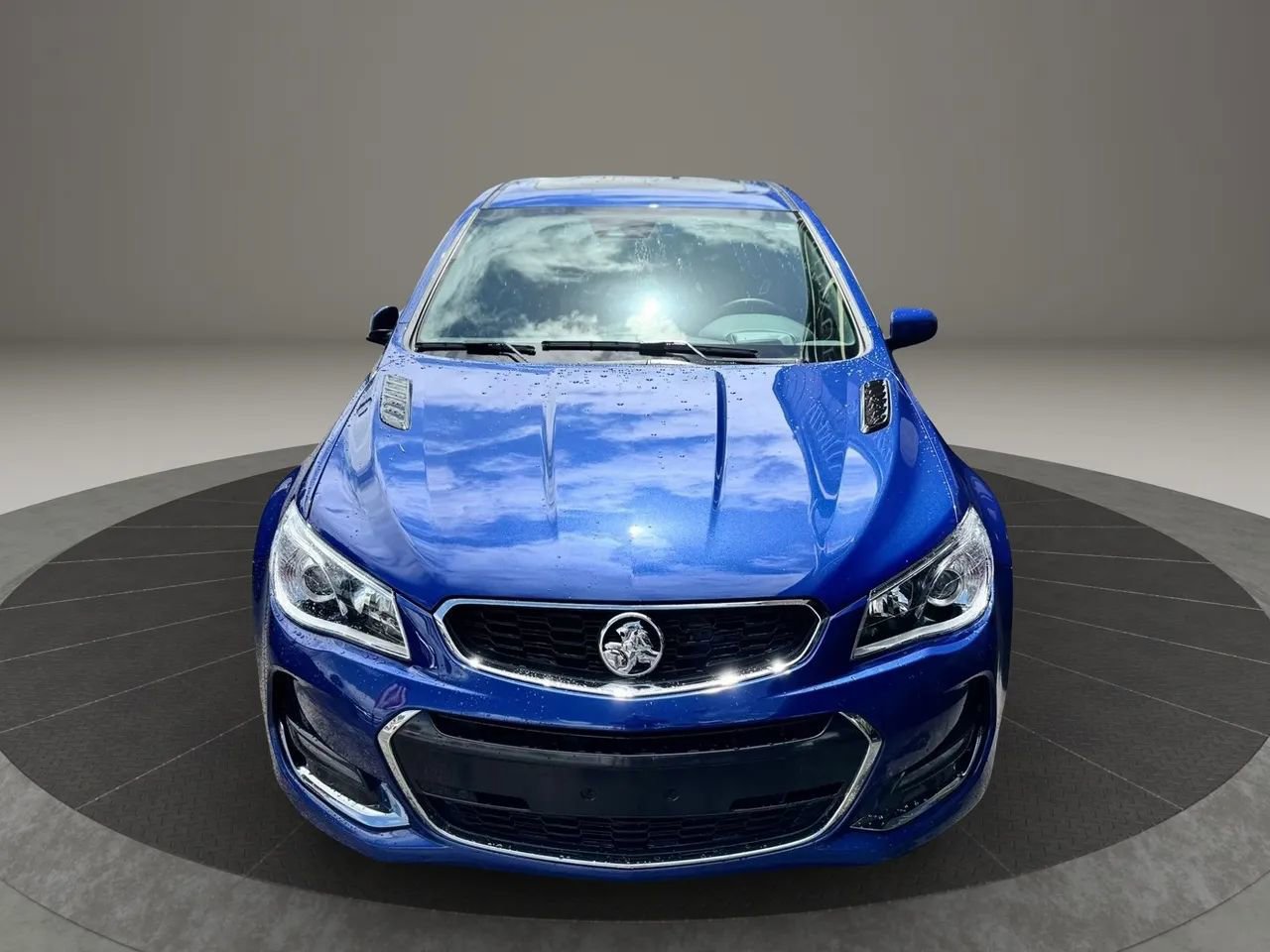 Used 2017 Chevrolet SS image 5