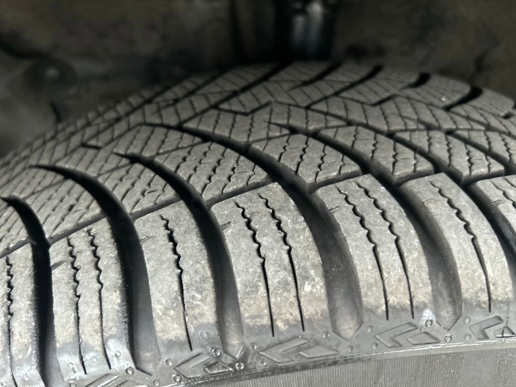 Used 2025 Honda CR-V Sport Touring image 29