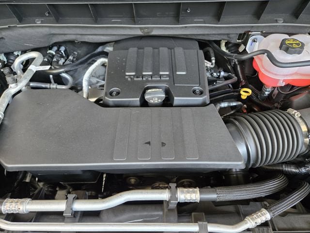 New 2026 Chevrolet Silverado 1500 Custom w/ LPO, Dark Essentials Package RWD image 24