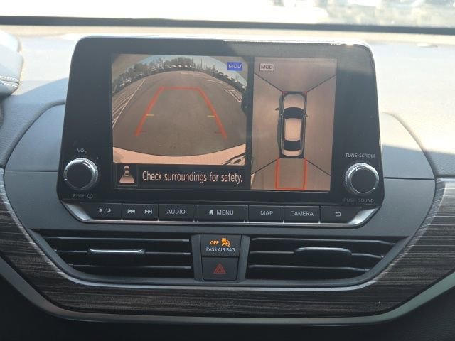 Used 2020 Nissan Altima 2.0 Platinum FWD image 28