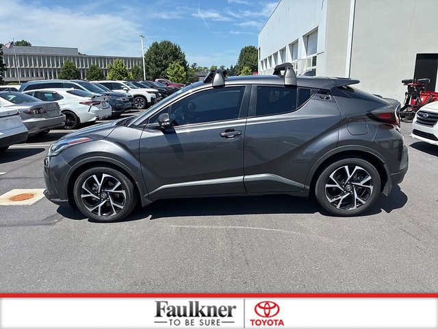 Used 2021 Toyota C-HR XLE FWD image 17