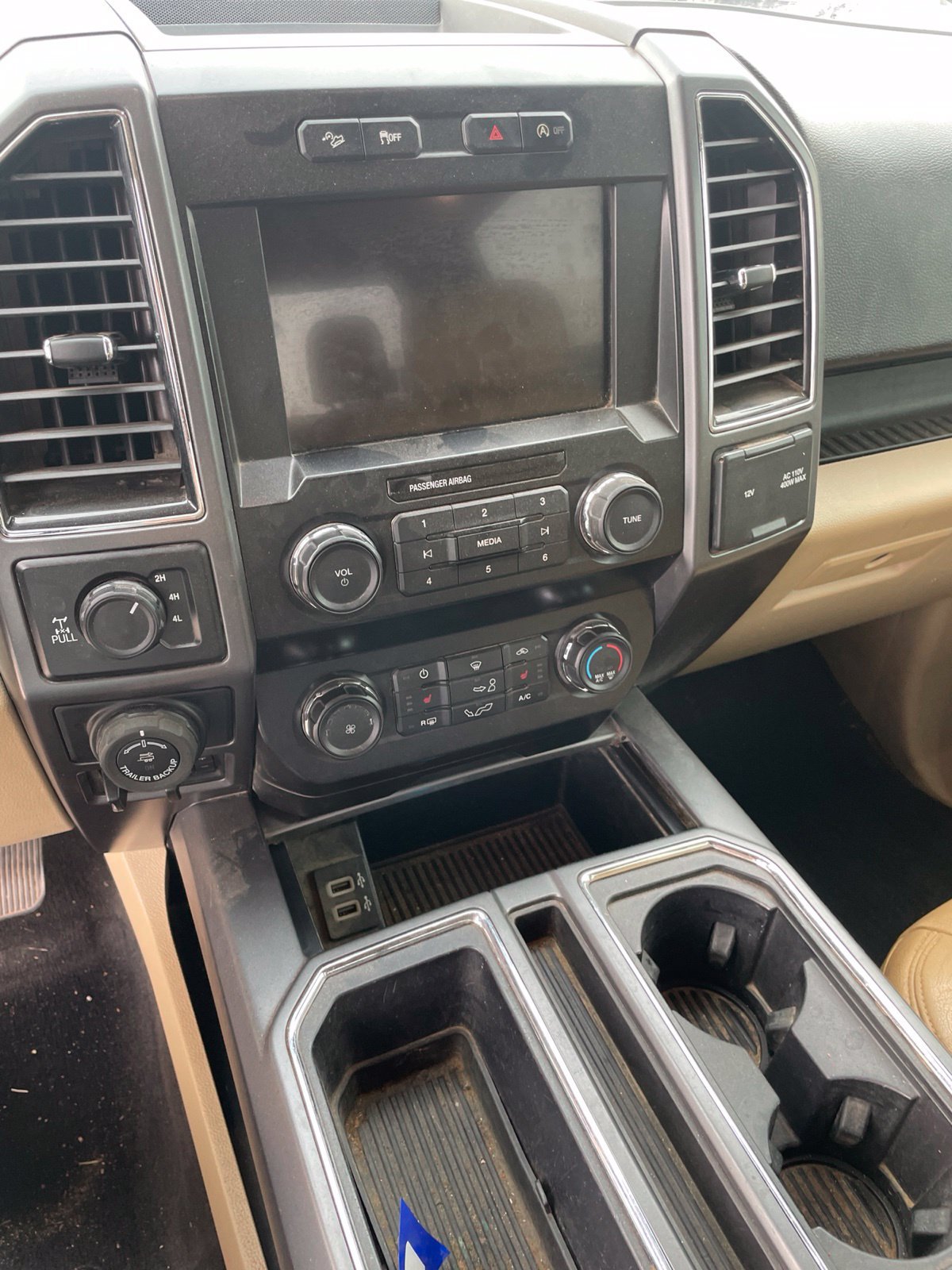 Used 2020 Ford F150 XLT w/ Equipment Group 302A Luxury AWD/4WD image 11