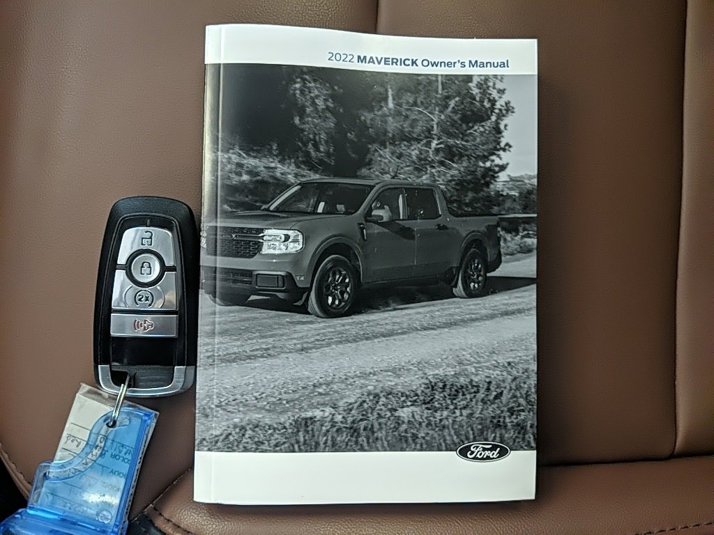 Used 2022 Ford Maverick Lariat w/ Lariat Luxury Package image 33