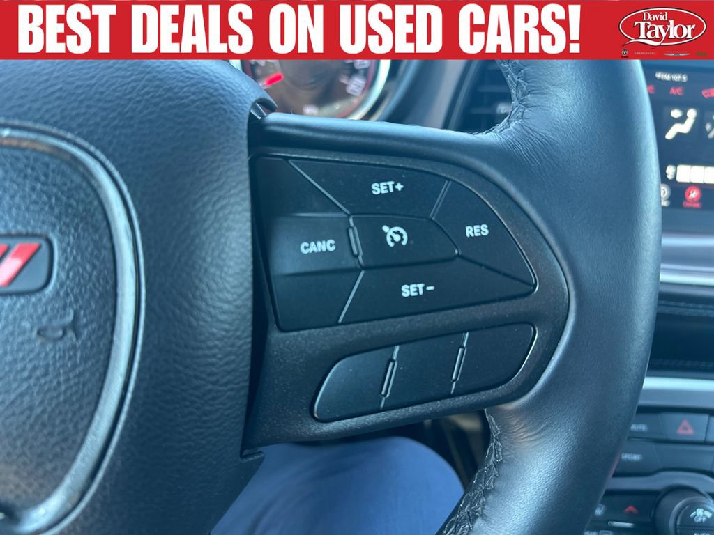 Used 2021 Dodge Challenger SXT RWD image 13