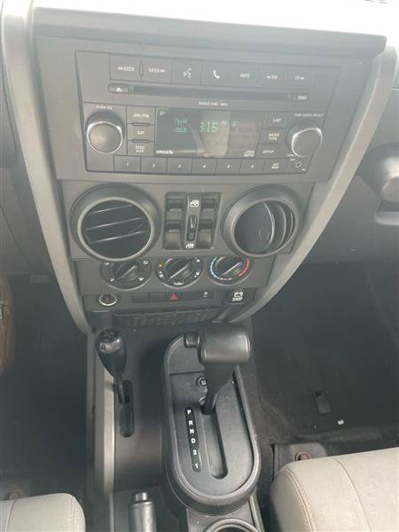 Used 2010 Jeep Wrangler Unlimited Sport image 10