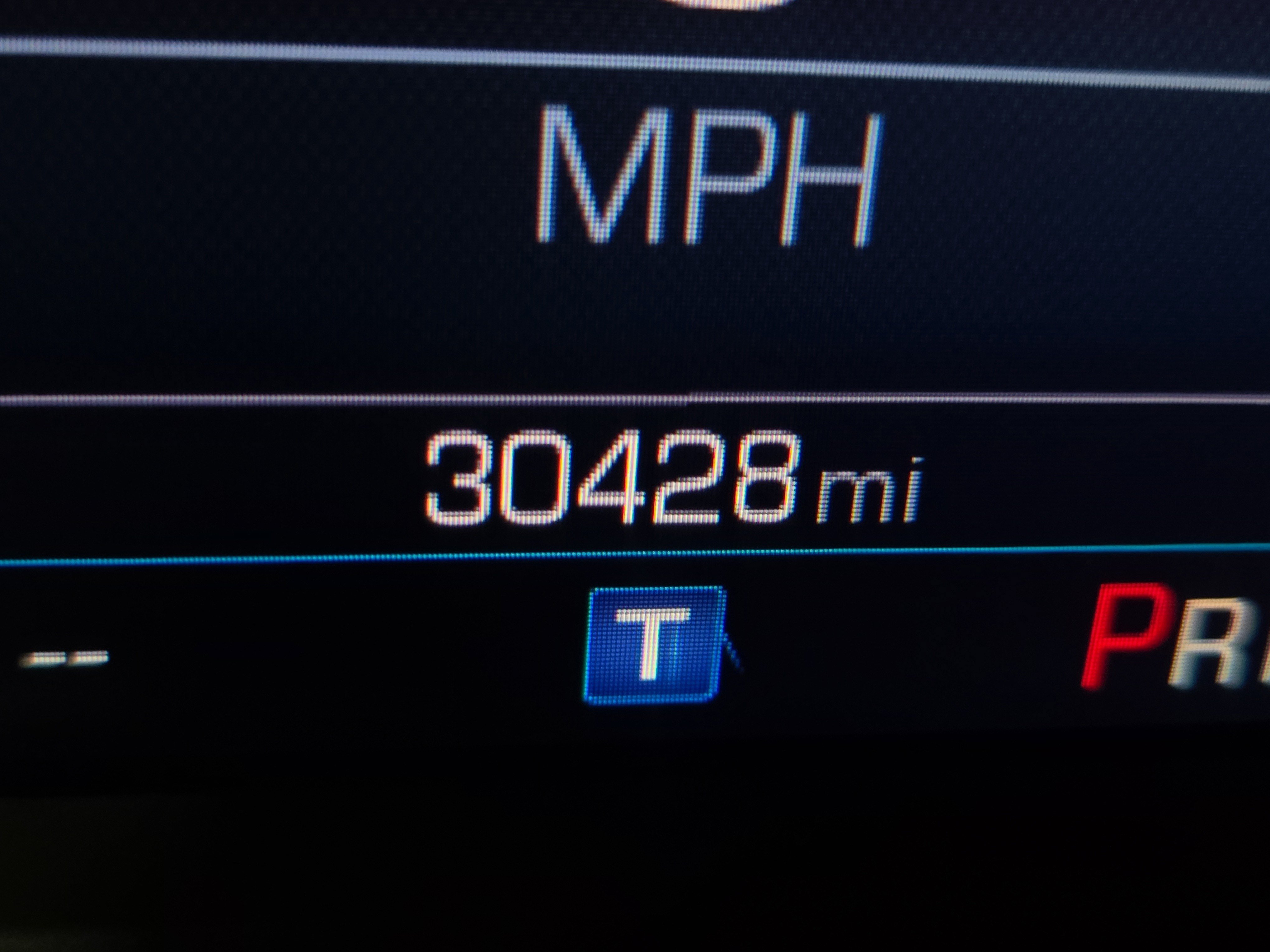 Used 2021 Chevrolet Camaro LT w/ Technology Package RWD image 18