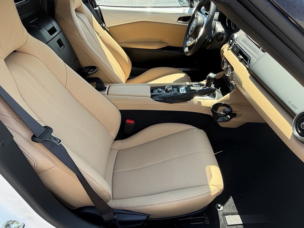 New 2026 MAZDA MX-5 Miata Grand Touring w/ Appearance Package RWD image 13