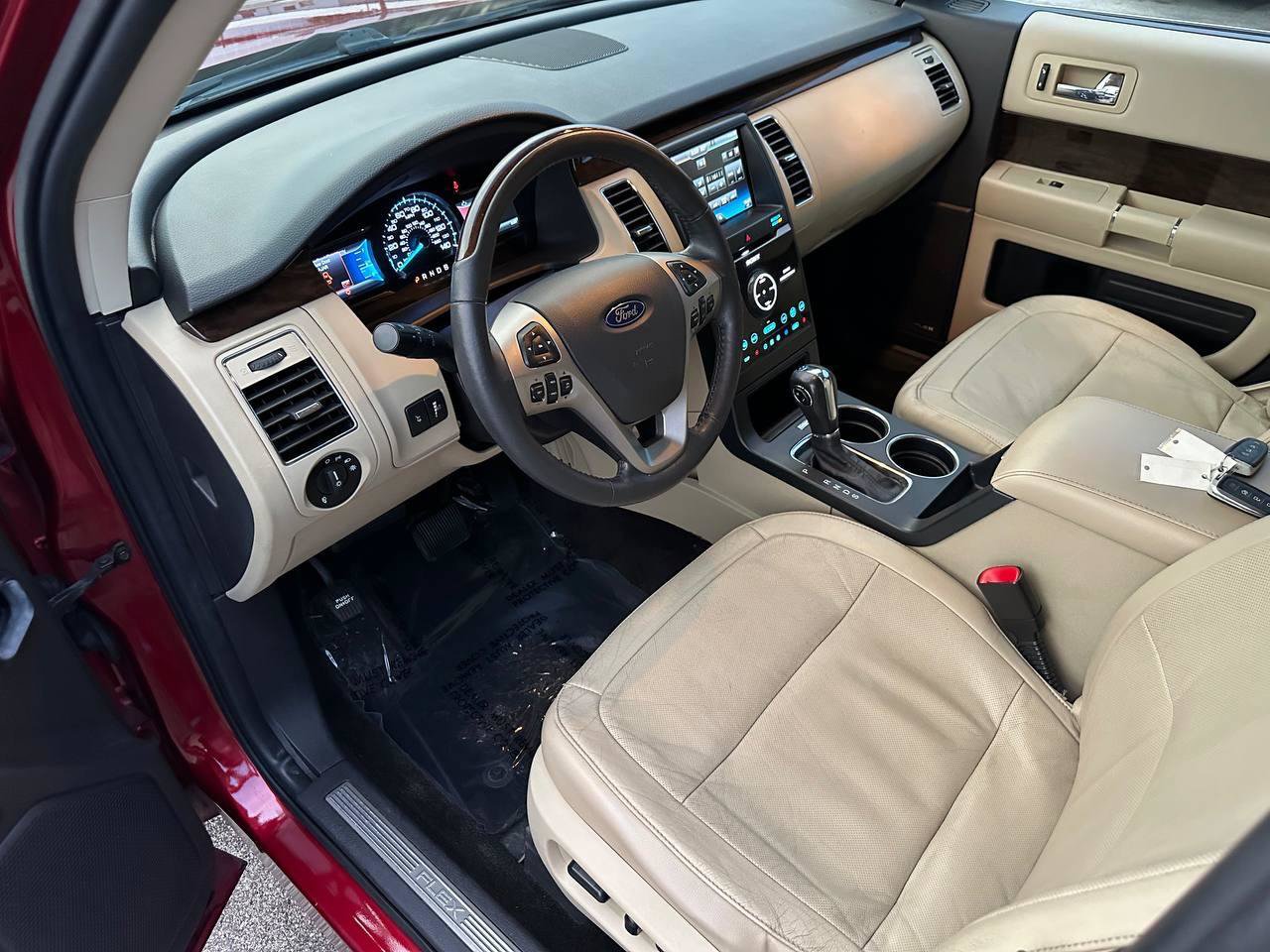 Used 2015 Ford Flex Limited FWD image 15