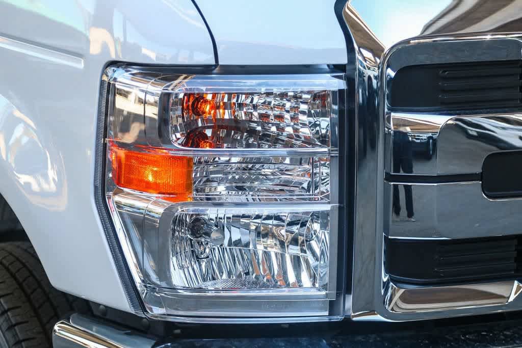 New 2026 Ford E-350 and Econoline 350 Super Duty w/ Power Equipment Group RWD image 6