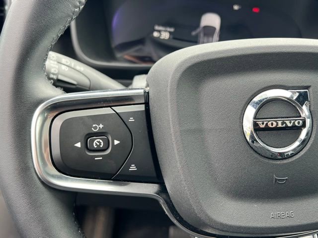 Used 2022 Volvo C40 P8 Recharge Ultimate image 22