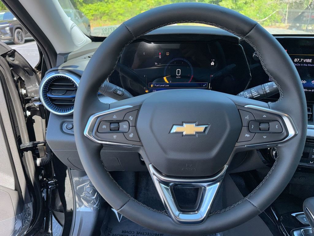 New 2026 Chevrolet Trax LT FWD image 16