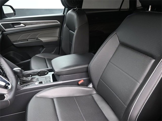 Certified 2023 Volkswagen Atlas Cross Sport SE image 19