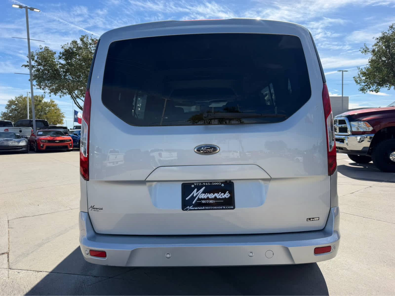 Used 2015 Ford Transit Connect XLT FWD image 11