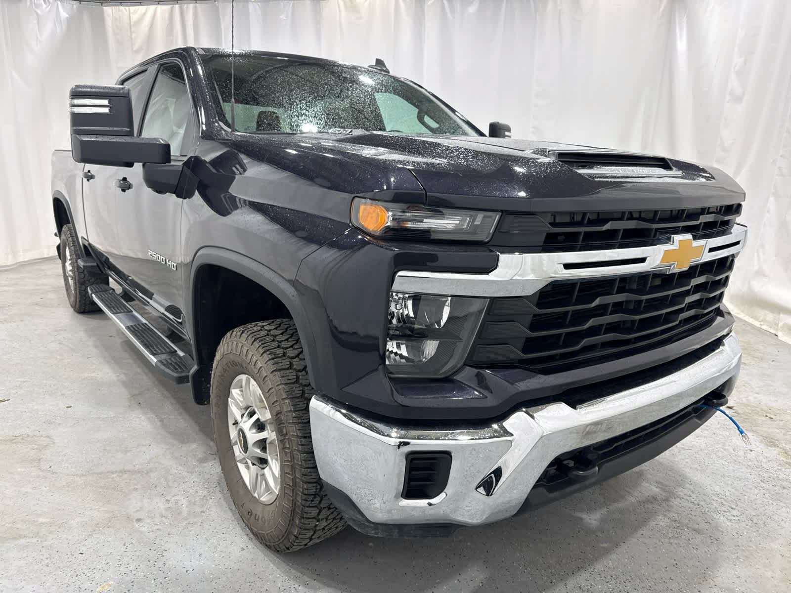 Certified 2024 Chevrolet Silverado 2500 LT AWD/4WD image 7