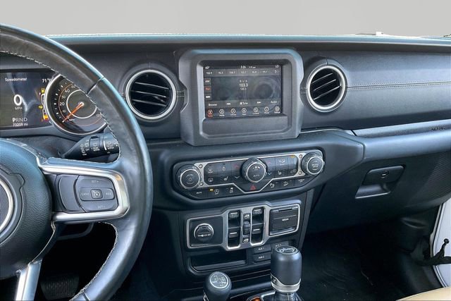 Used 2018 Jeep Wrangler Unlimited Sahara w/ Cold Weather Group image 9