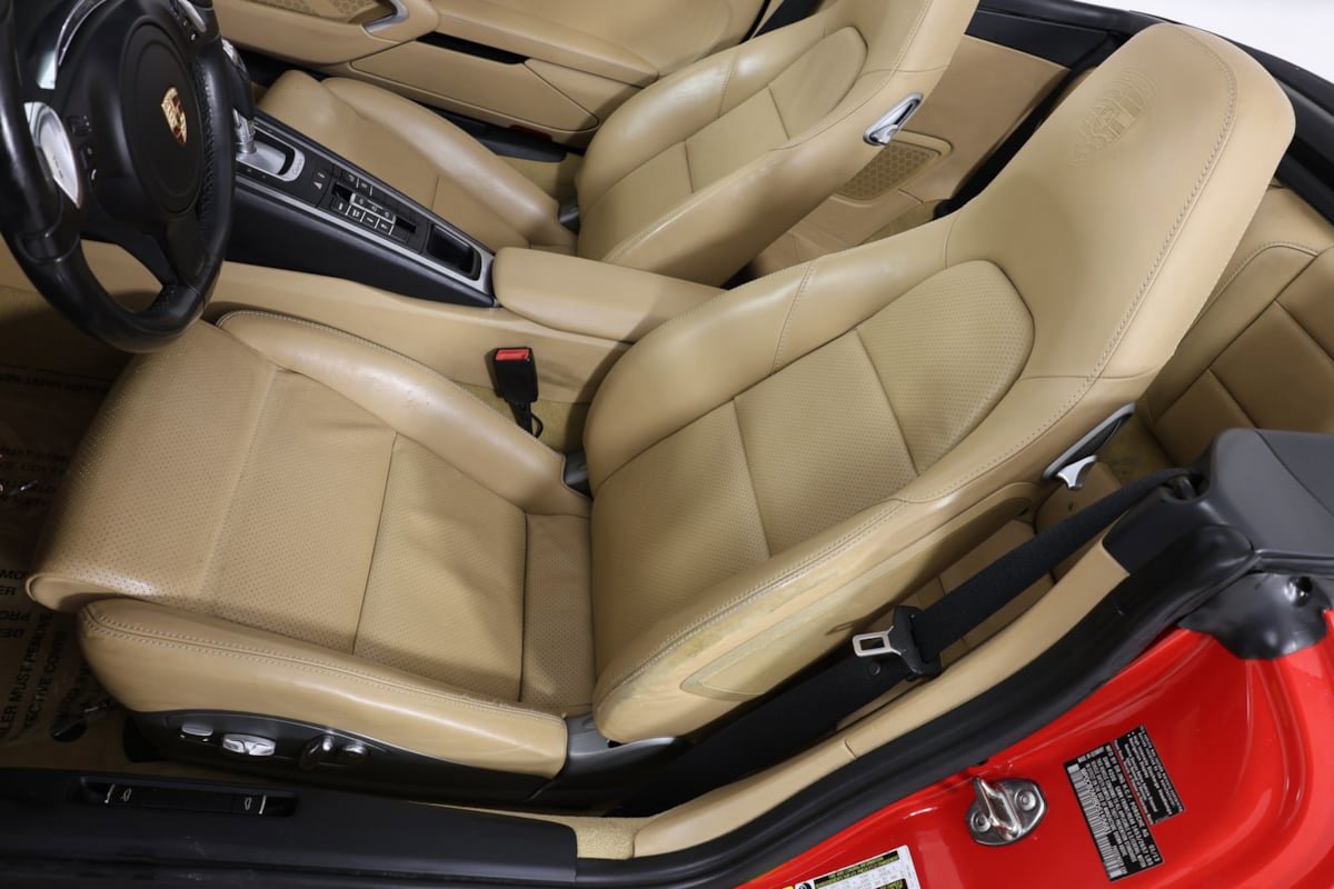 Used 2013 Porsche 911 Carrera S image 10