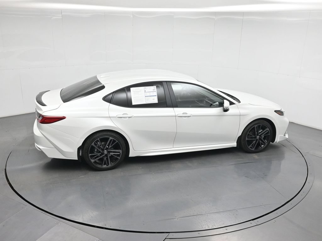 Used 2026 Toyota Camry XSE FWD image 39