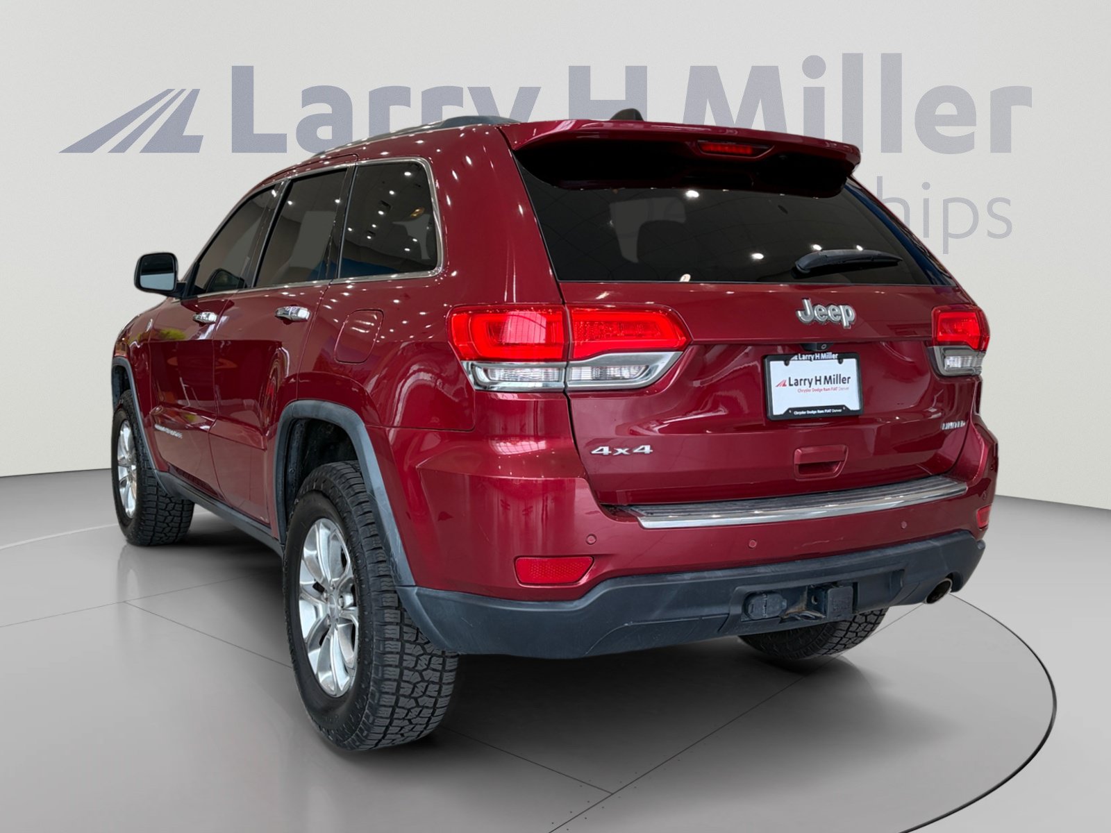 Used 2015 Jeep Grand Cherokee Limited AWD/4WD image 3