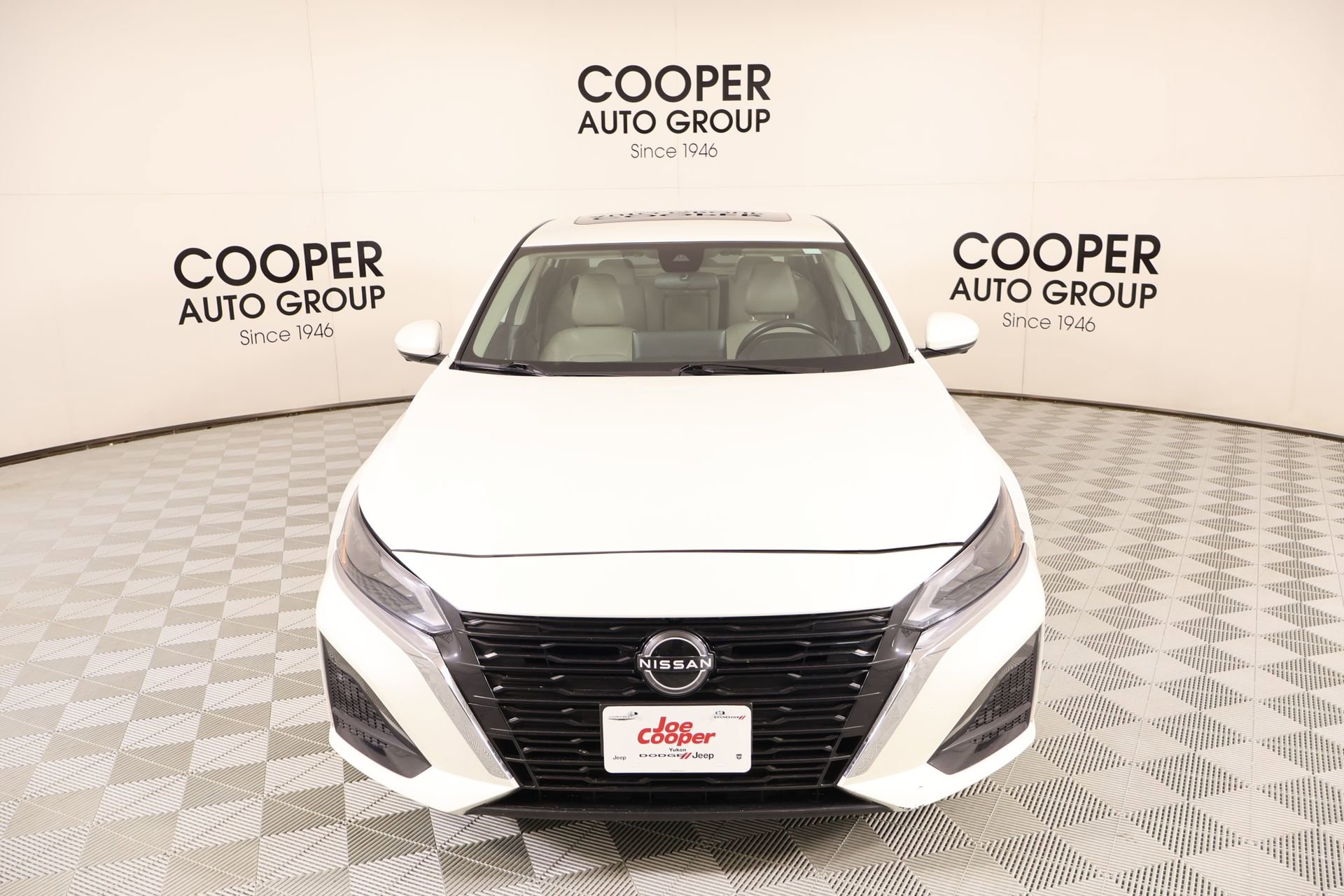 Used 2023 Nissan Altima 2.5 SL FWD image 9
